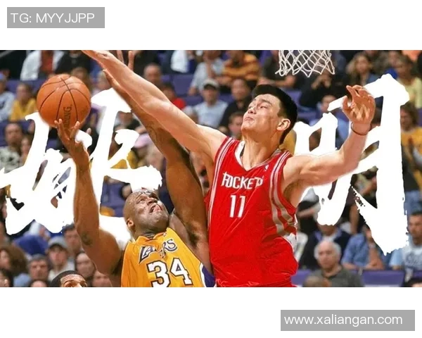 姚明的牙缝背后隐藏的故事与篮球生涯的独特印记 姚明的牙缝背后隐藏的故事与篮球生涯的独特印记