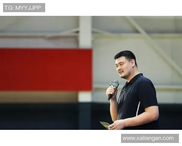 姚明平框的传奇之路:从篮球巨星到体育文化的引领者 姚明平框的传奇之路:从篮球巨星到体育文化的引领者