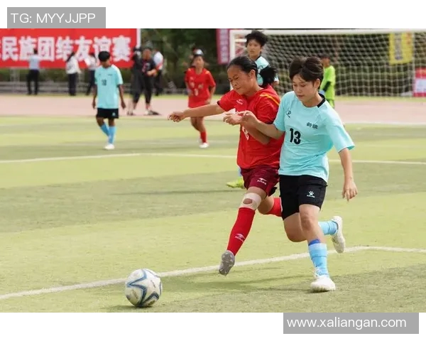 新疆的足球明星们与家乡的故事交织在一起的传奇人生 新疆的足球明星们与家乡的故事交织在一起的传奇人生