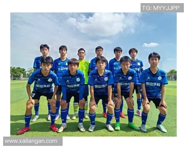 足球明星同学情深揭秘那些曾在校园里并肩奋斗的足球巨星们